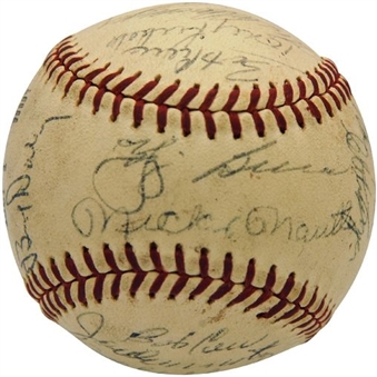 1961 World Series Champion NY Yankees Team Signed Baseball (27 signatures) With Roger Maris